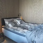 Moderni Yksioe, Parveke, Parkki, Palvelut *