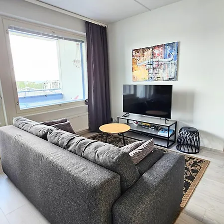 Moderni Yksioe, Parveke, Parkki, Palvelut Apartament *