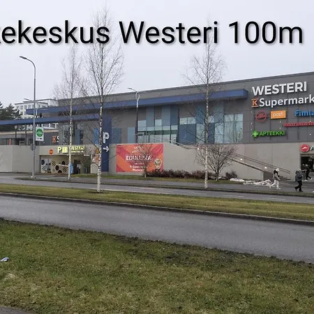 Apartamento Moderni Yksioe, Parveke, Parkki, Palvelut