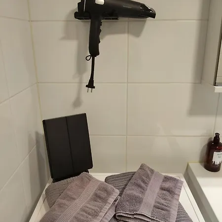 Appartement Moderni Yksioe, Parveke, Parkki, Palvelut