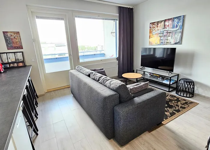 Апартаменты Moderni Yksioe, Parveke, Parkki, Palvelut Тампере